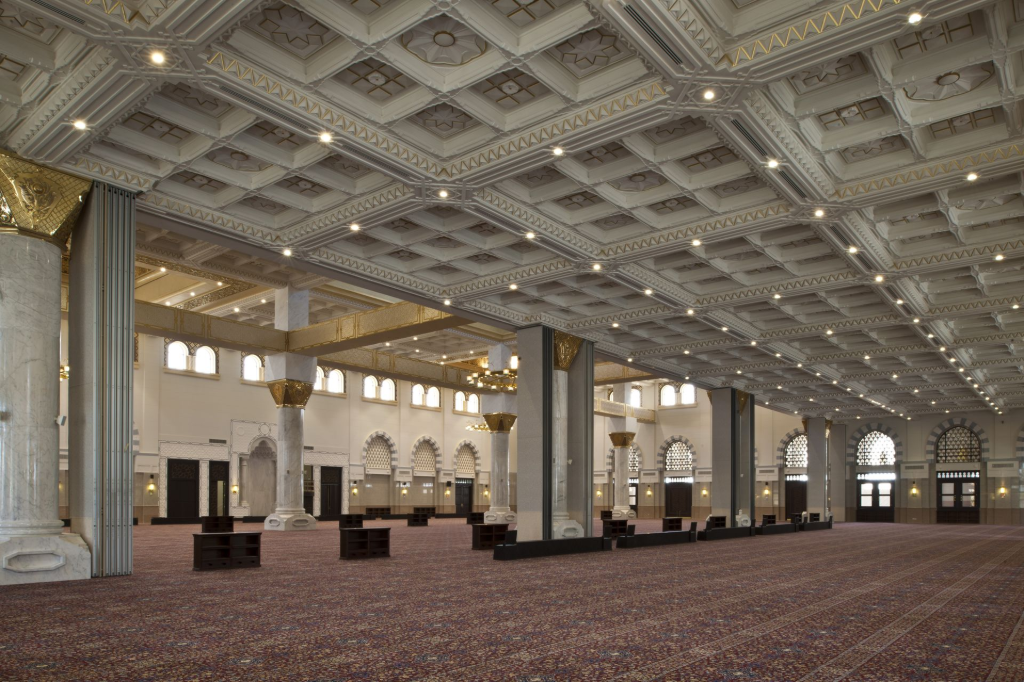 GRG domes and interior ceiling elements at King Fahd Grand Mosque